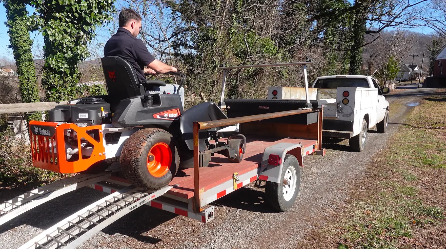 Equipment pickup and delivery service